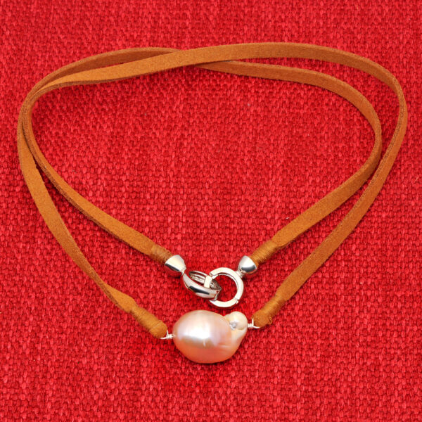 Baroque Pearl Attached With Choker Necklace Knotted On Leather Cord  NM-1181