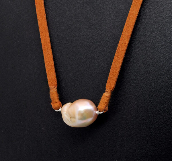 Baroque Pearl Attached With Choker Necklace Knotted On Leather Cord  NM-1181