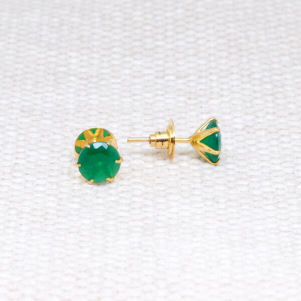 Emerald S Studded Round Shape Earrings FE-1182