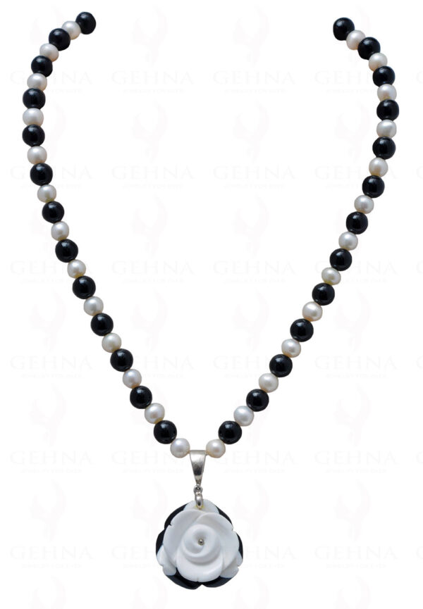 White & Black Onyx Studded Pendant Attached With Pearl & Onyx Bead NS-1198