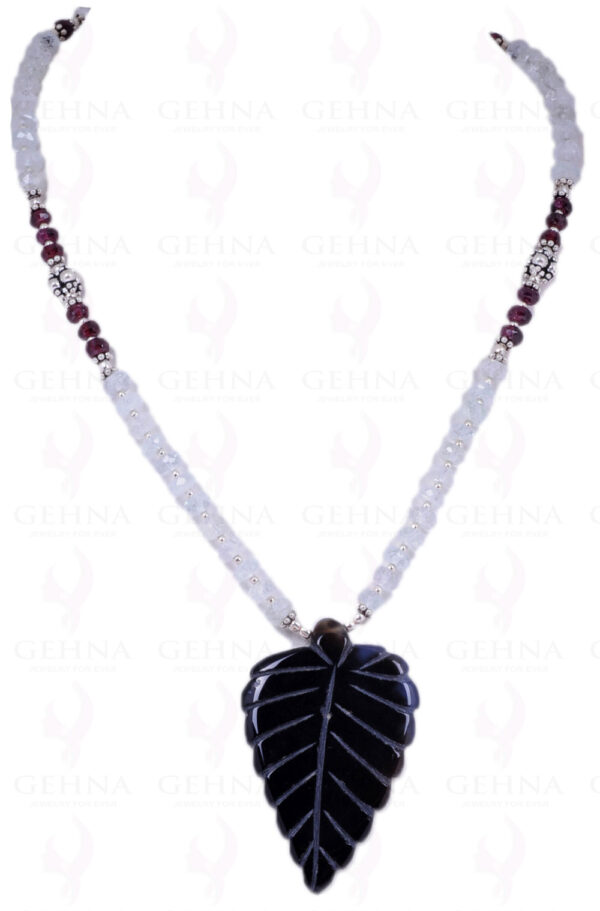 Aquamarine & Garnet Gemstone Bead With Onyx Leaf Shaped Carving Pendant NS-1217