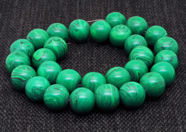 Malachite Gemstone Round Cabochon Bead Strand NS-1248