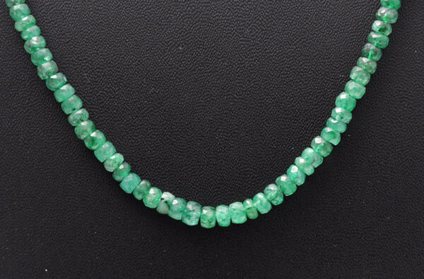 26" Inches Emerald Gemstone Faceted Bead Necklace NP-1410