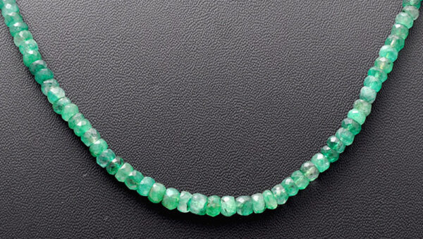 21" Inches Emerald Gemstone Faceted Beaded Necklace NP-1417