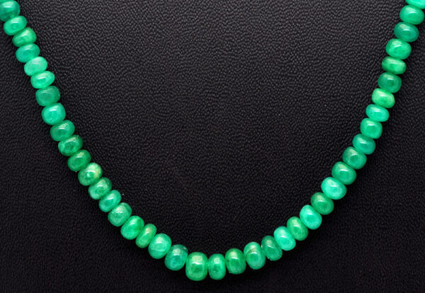 Emerald Gemstone Round Shape Beaded Necklace NP-1468