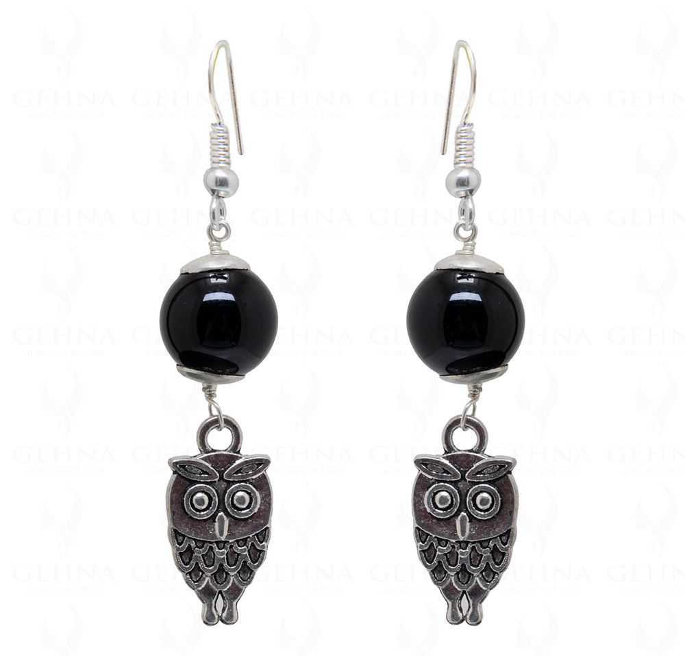 Earrings Of Black Onyx Gemstone Ball With Leaf Shape Element  ES-1755
