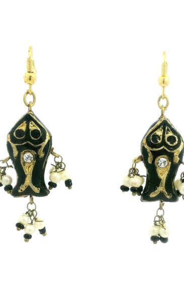 Gehna Jaipur Traditional Black & Golden Color Fish Shaped Lac Earring For Girls & Women LE02-1025