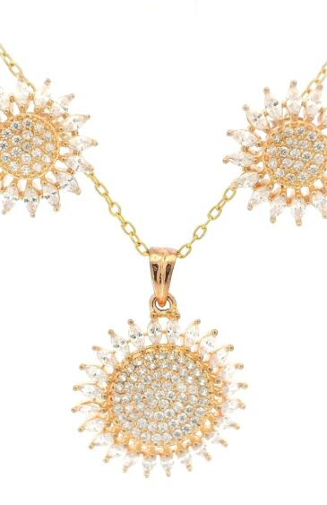 Gehna Jaipur Cubic Zirconia Round & Marquise Studded Sunflower Shape Pendant Set For Girls & Women FP-1213
