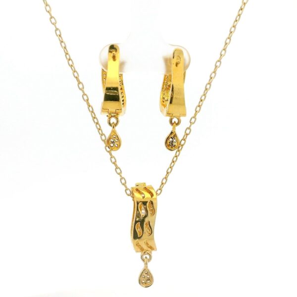 Gehna Jaipur Yellow Rhodium Plated Cubic Zirconia Studded Beautiful Pendant Set  For Girls & Women FP-1232 - Image 4