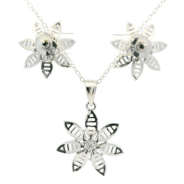 Gehna Jaipur Cubic Zirconia Baguette Studded Flower Shape Pendant & Earring Set  For Girls & Women FP-1240 - Image 4