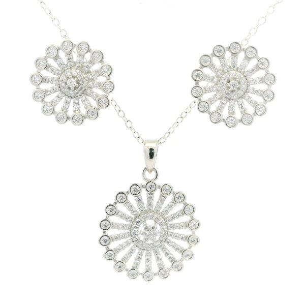 Gehna Jaipur Round Shape Cubic Zirconia Studded Pendant & Earring Set For Girls & Women FP-1242