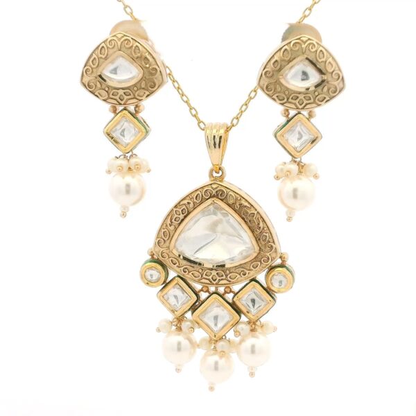 Gehna Jaipur Moissanite Polki & Pearl Studded Traditional Pendant & Earring Set For Girls & Women FP-1245