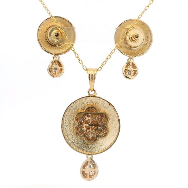 Gehna Jaipur Moissanite Polki Studded With Blue Enamel Work Pendant & Earring Set For Girls & Women FP-1246 - Image 2