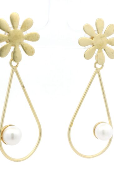 Gehna Jaipur Beautiful Flower-Shaped Vermeil Earrings With Fresh Pearls For Girls & Women For Girls & Women FE-1390