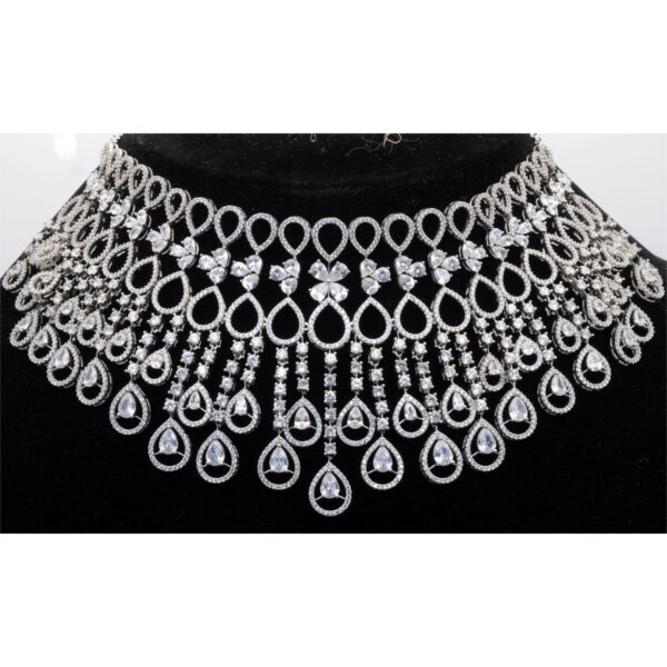 Cubic Zirconia Pear & Round Studded Wedding Wear Necklace & Earring Set