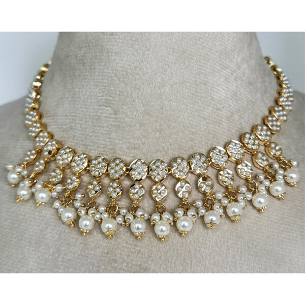 Fine Quality Pearl Studded Beautiful Wedding Wear Necklace & Earring Set
