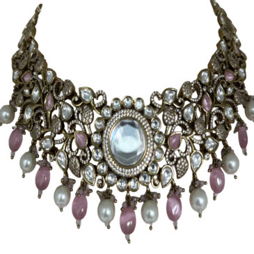 Mossanite Polki & Rose Quartz Studded Necklace & Earring Set