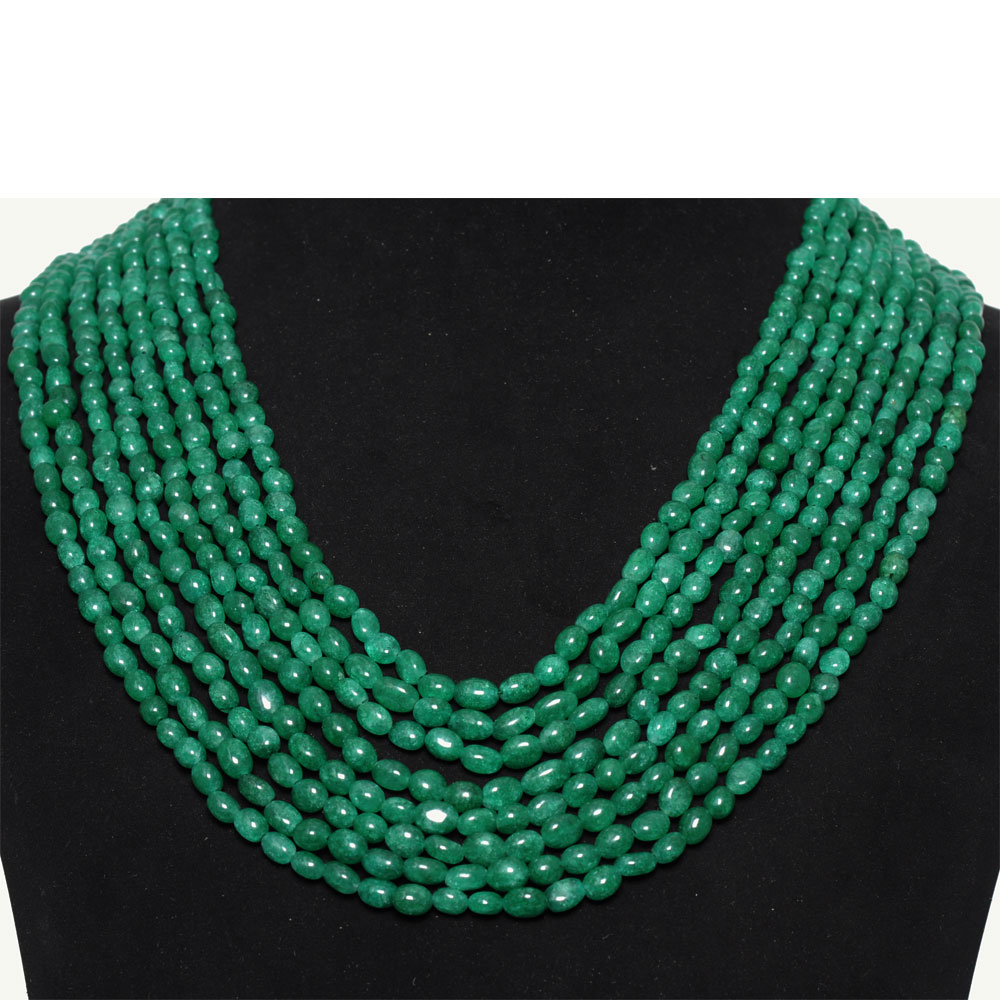 8 Lines 715 Carats Emerald Gemstone Oval Shaped Beads Necklace