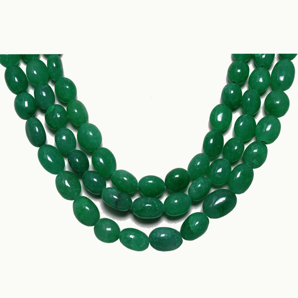 3 Lines 736 Carats Emerald Gemstone Oval Shaped Beads Necklace