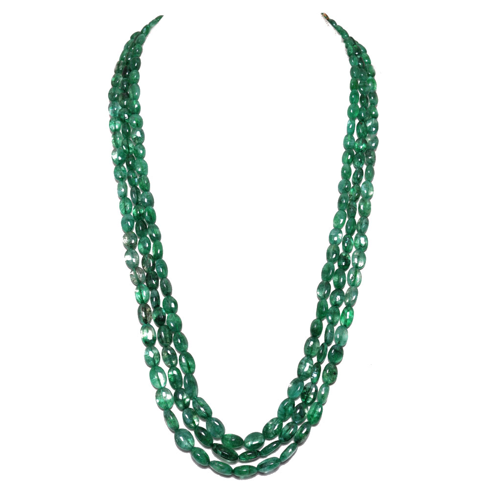 3 Lines 401 Carats Emerald Gemstone Oval Shaped Beads Necklace