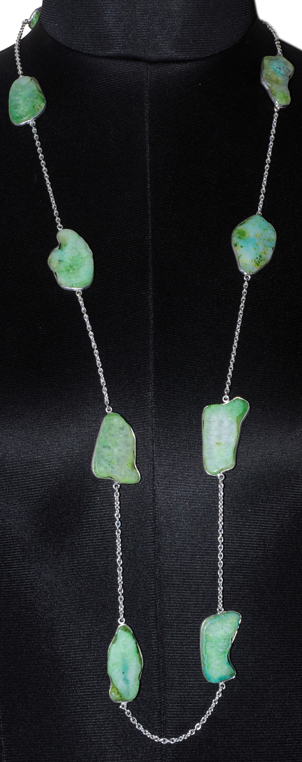 Green Agate Gemstone Studded Chain In . Sterling Silver Overlay