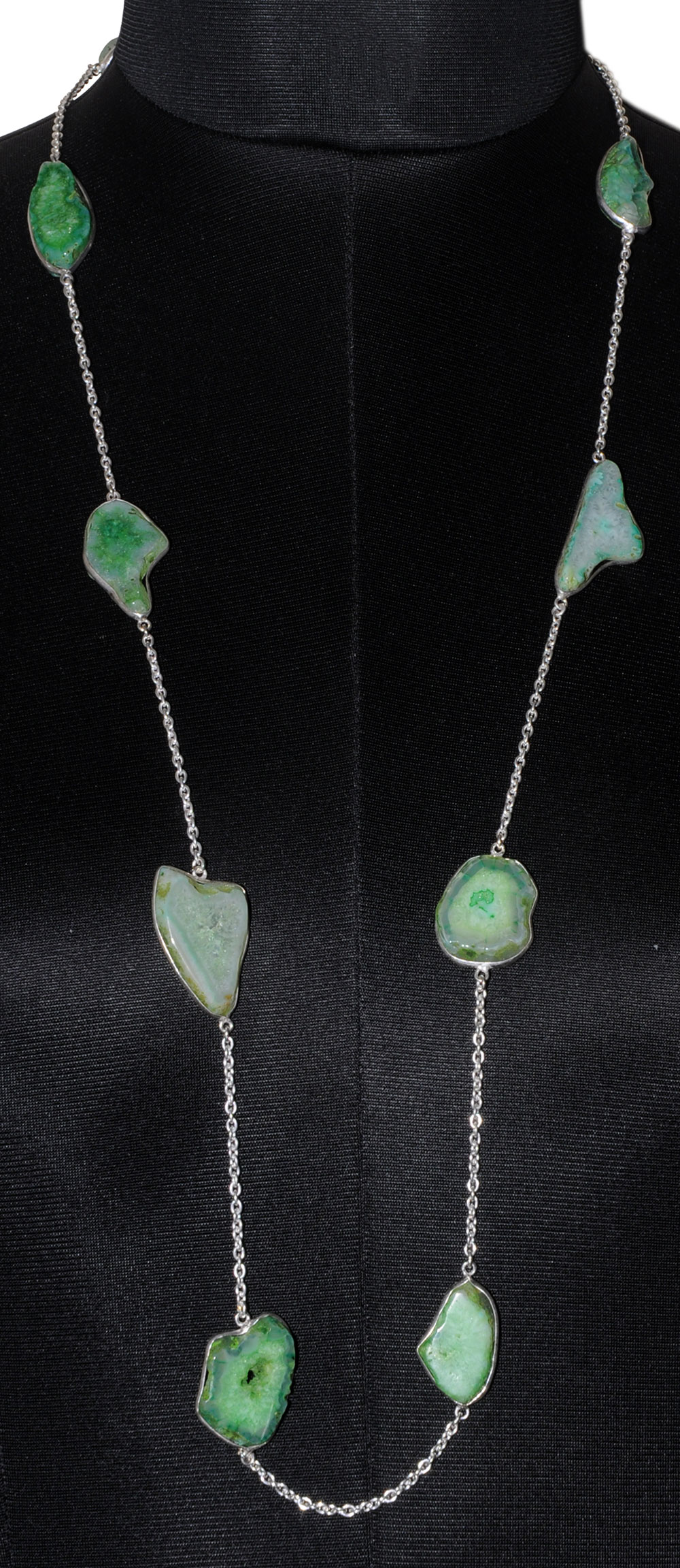 Green Agate Gemstone Studded Chain In . Sterling Silver Overlay