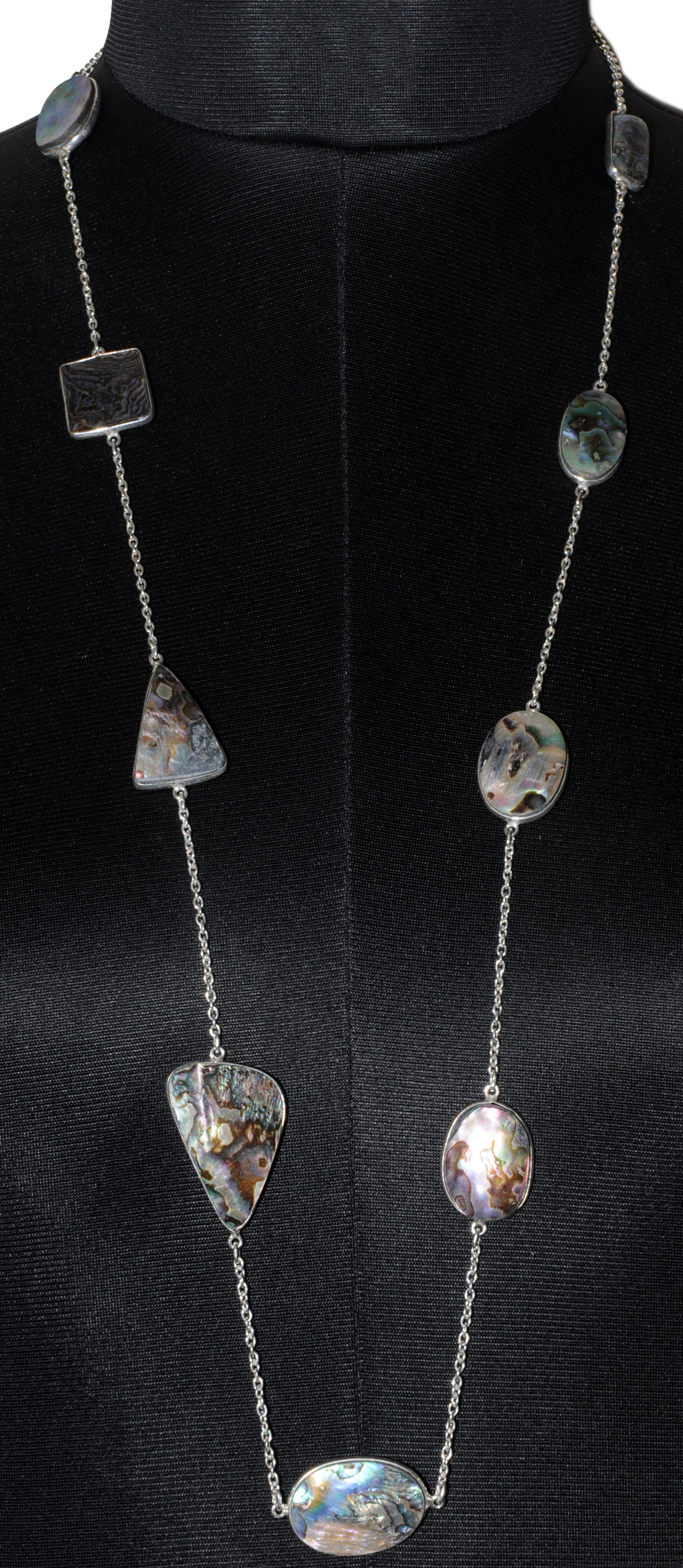 Mother Of Pearl Gemstone Studded Chain In . Sterling Silver Overlay