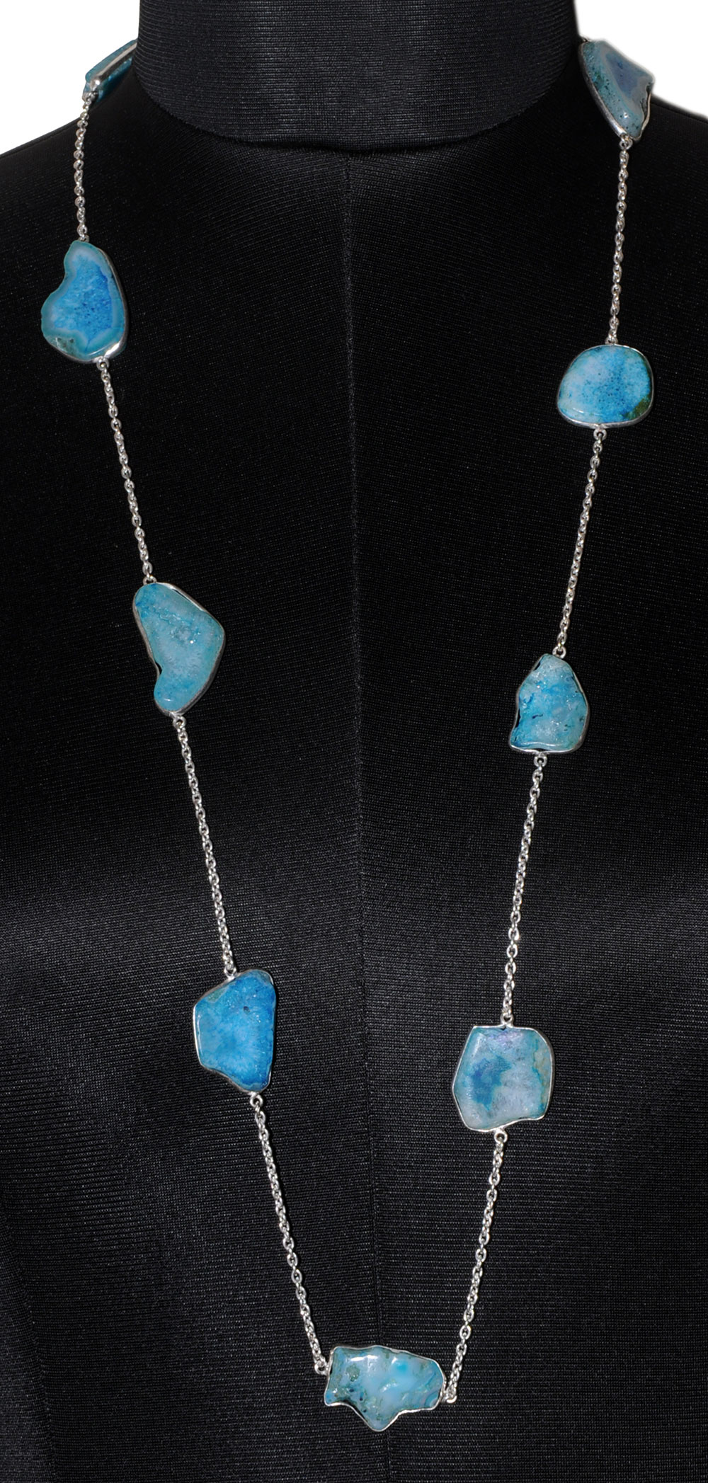 Sky Blue Agate Gemstone Studded Chain In . Sterling Silver Overlay