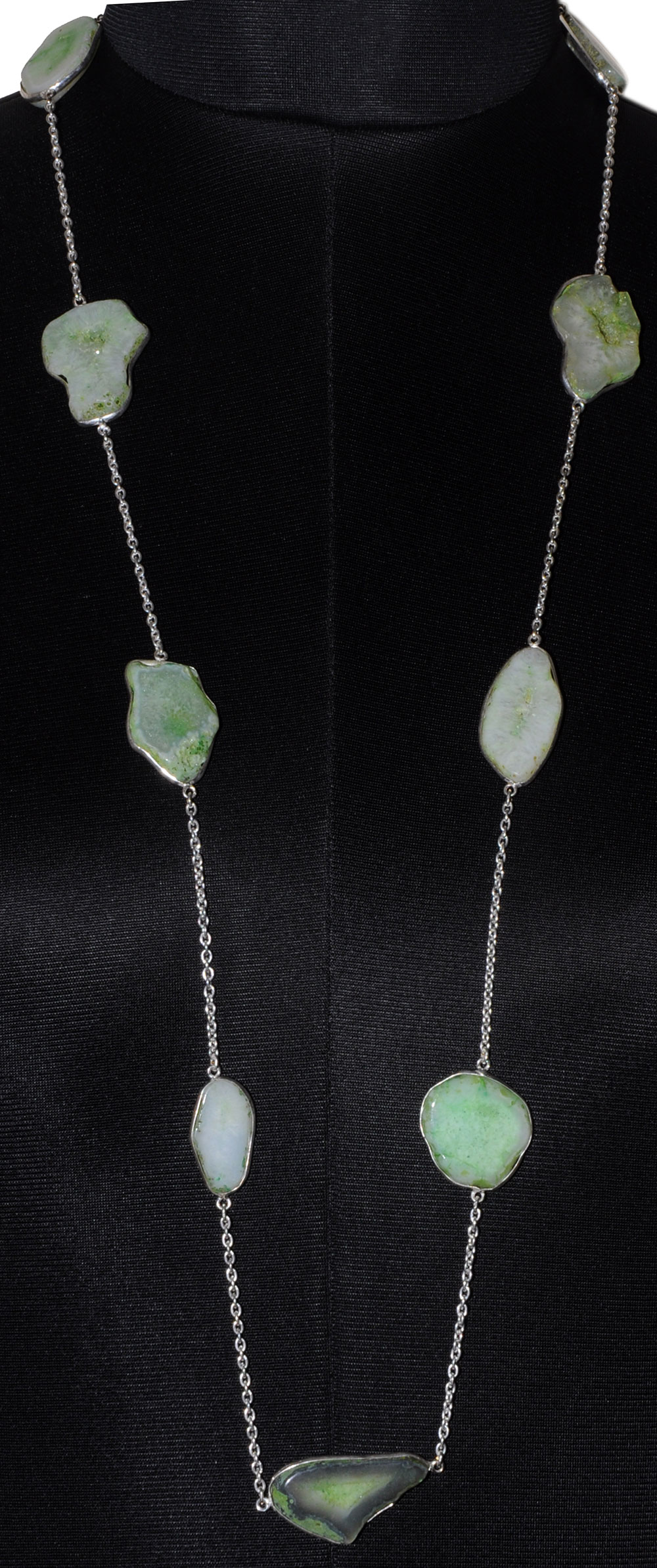 Green Agate Gemstone Studded Chain In . Sterling Silver Overlay