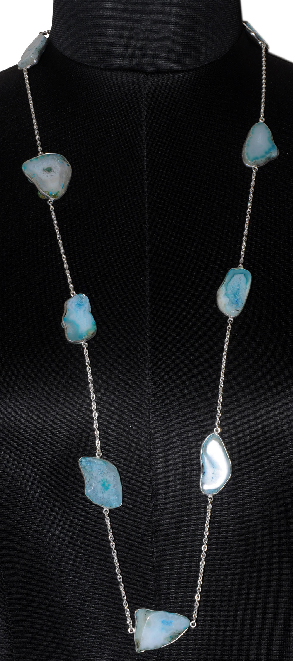Sky Blue Agate Gemstone Studded Chain In . Sterling Silver Overlay