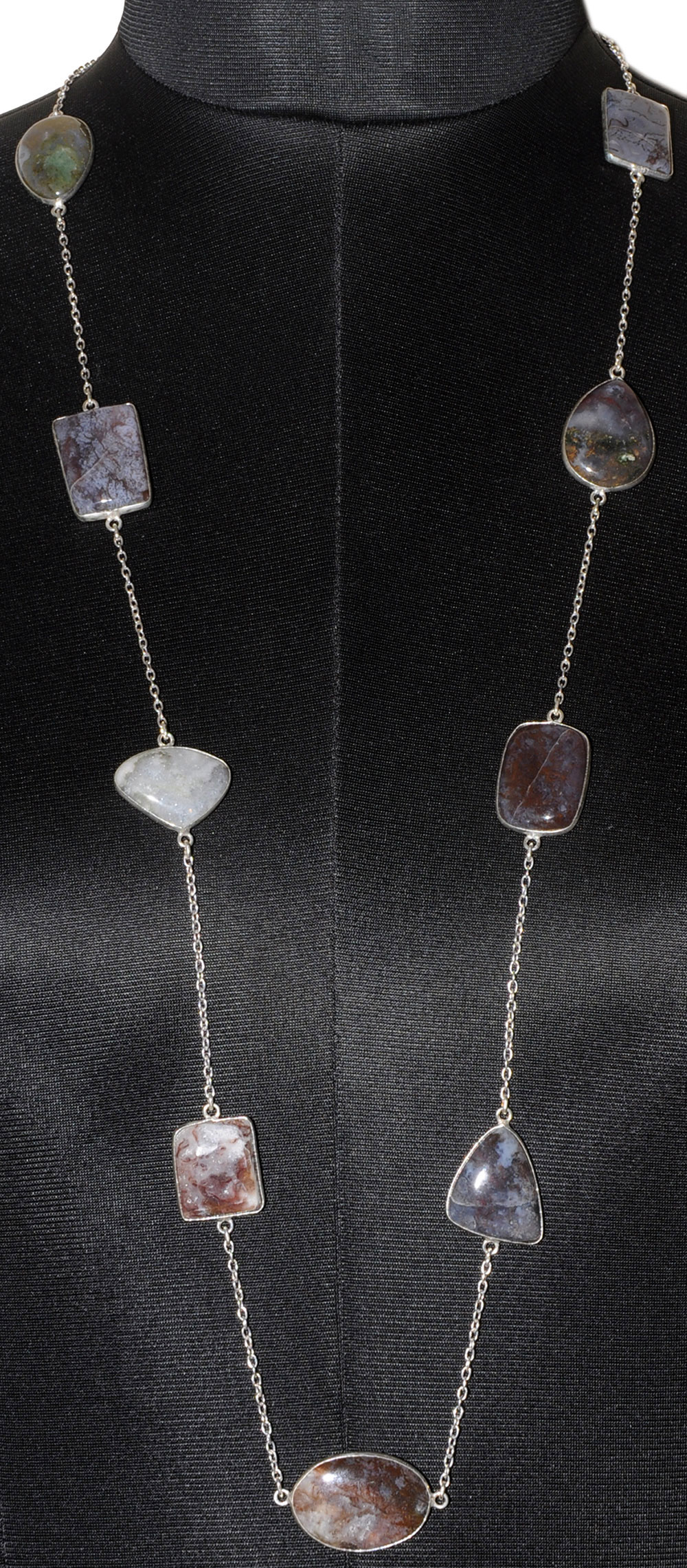 Moss Agate Gemstone Studded Chain In . Sterling Silver Overlay