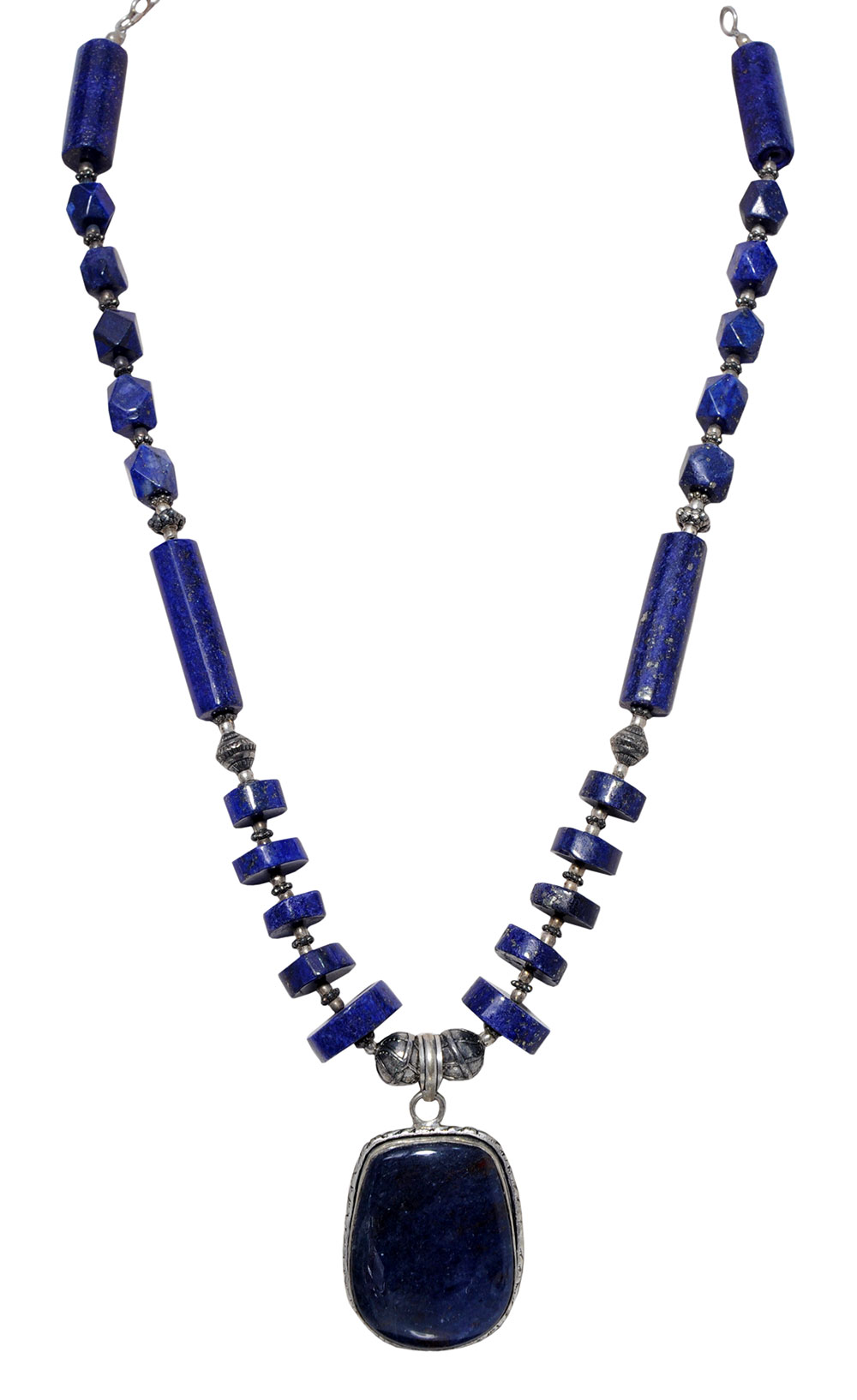 necklace & earring Of Lapis Lazuli gemstone Bead In Silver