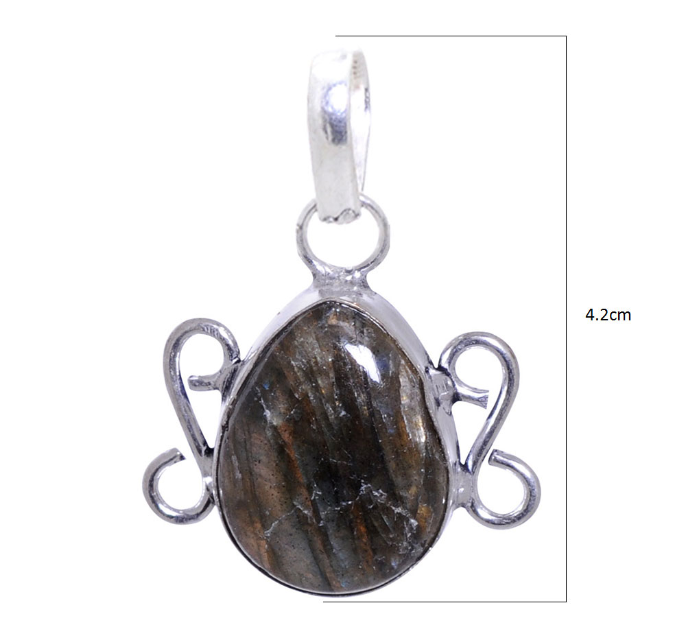 Labradorite gemstone pendant in 925 sterling silver overlay metal - Image 3