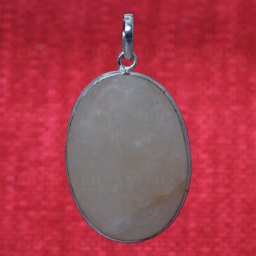 Green Aventurine Gemstone Pendant In .925 Sterling Silver Overlay Metal GP2836