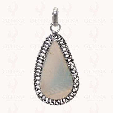 Moon Stone Gemstone Pendant In .925 Sterling Silver Overlay Metal GP2883
