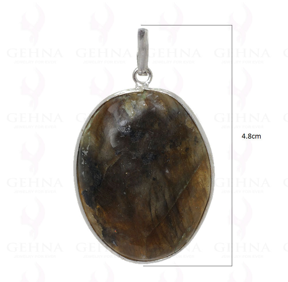 Labradorite Gemstone Pendant In .925 Sterling Silver Overlay Metal GP3020