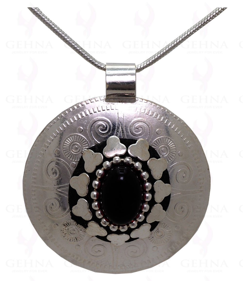 Red Garnet Gemstone Pendant In .925 Sterling Silver Overlay Metal GP3036