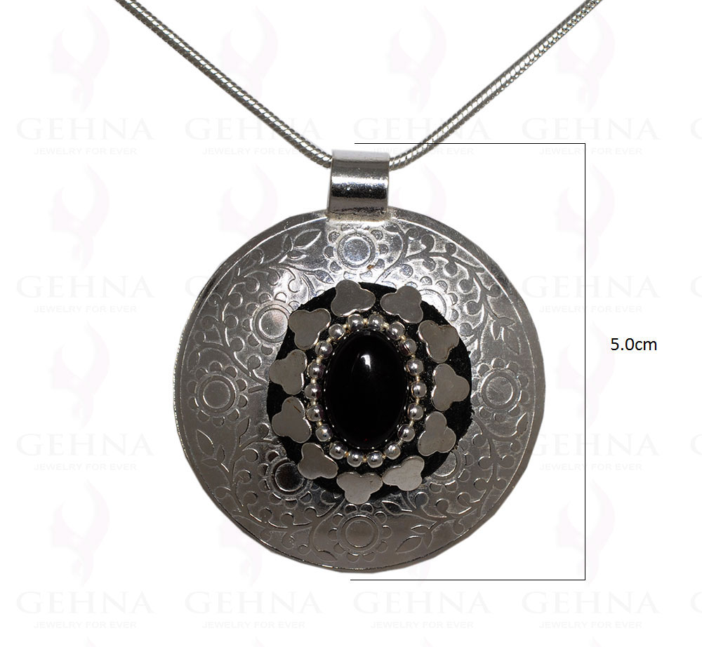 Red Garnet Gemstone Pendant In .925 Sterling Silver Overlay Metal GP3057