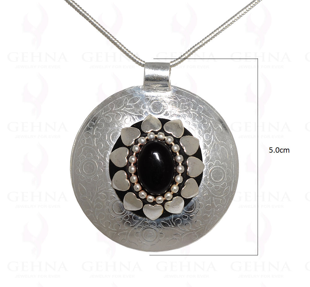 Red Garnet Gemstone Pendant In .925 Sterling Silver Overlay Metal GP3068