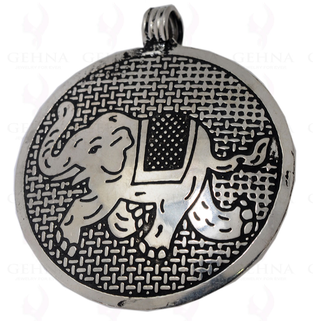 Elephant Shape Round Pendant Made In.925 Silver Overlay GP3642
