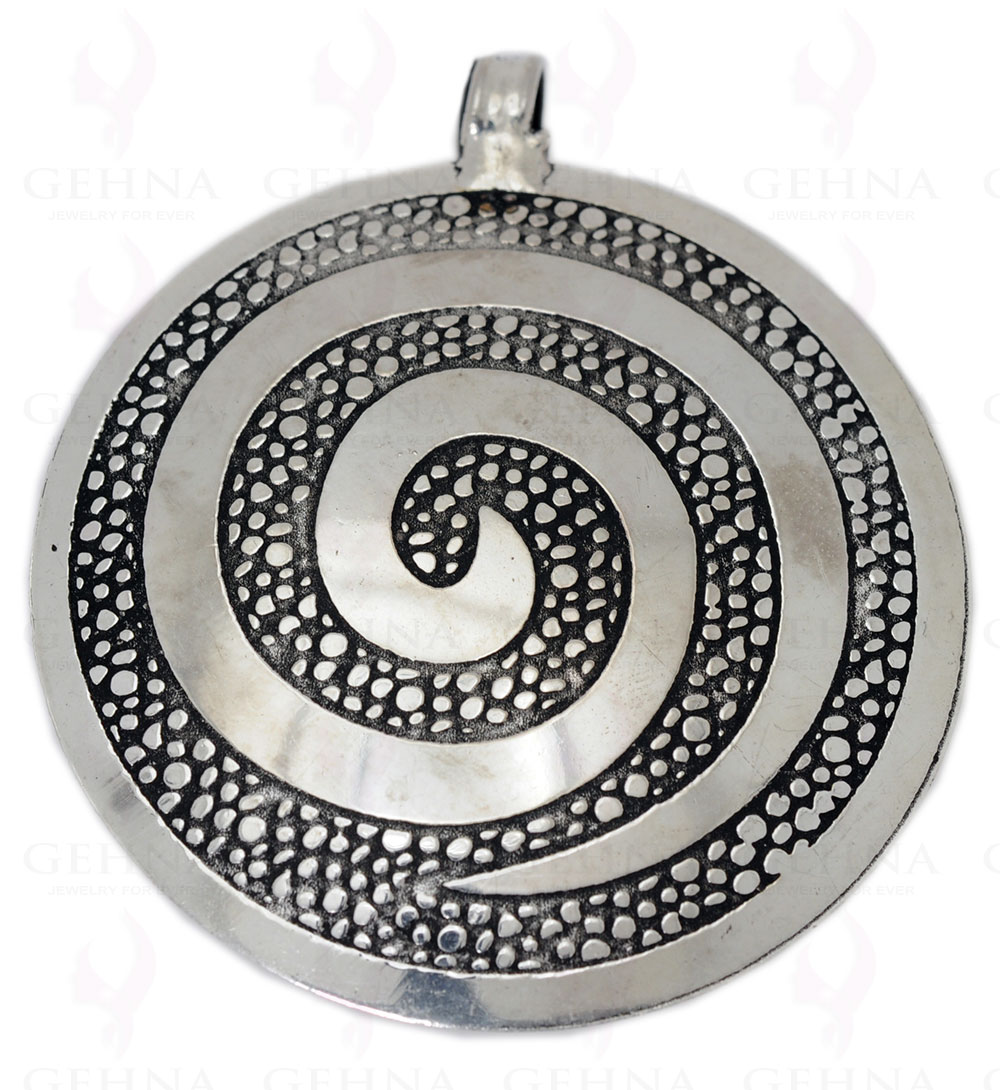 Spiral Shape Round Pendant Made In.925 Silver Overlay GP3646