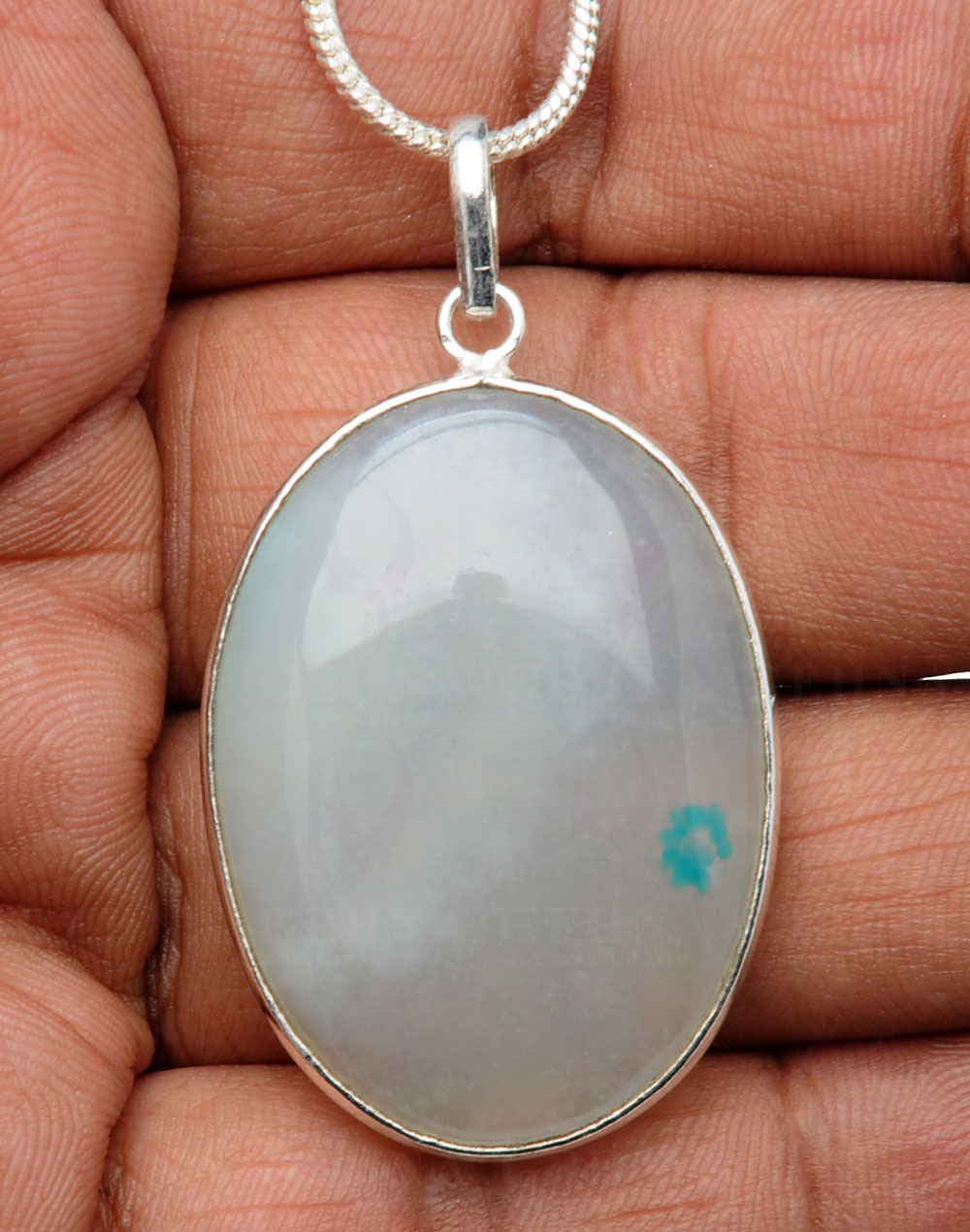 Chalcedony Gemstone Studded Pendant In.925 Silver Overlay GP4174