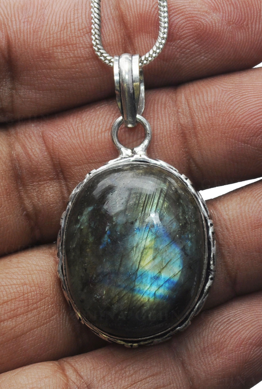Labradorite Gemstone Studded Pendant In .925 Silver Overlay GP4356