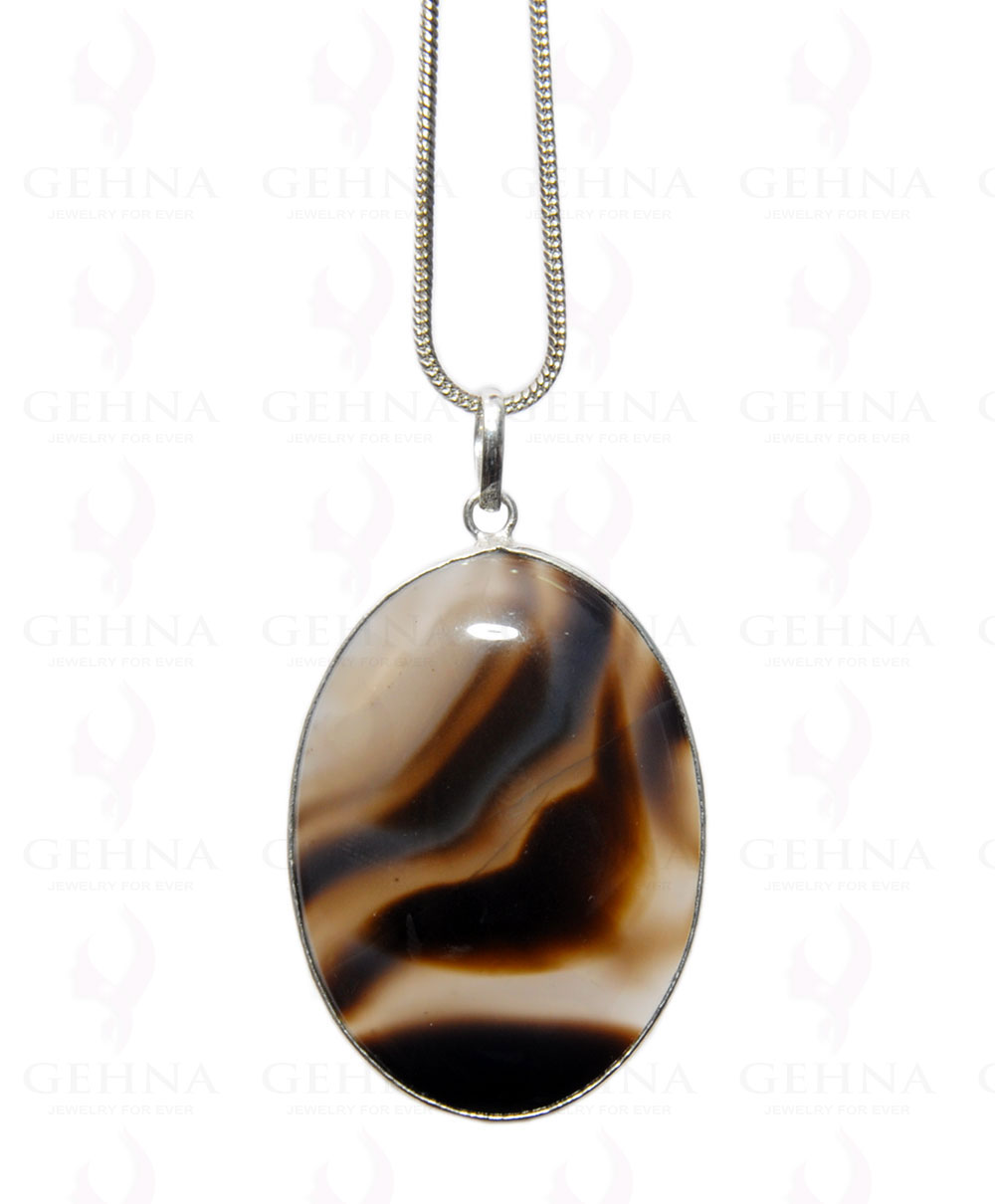 Onyx Gemstone Oval Shape Studded Pendant Made In .925 Silver Overlay GP4374
