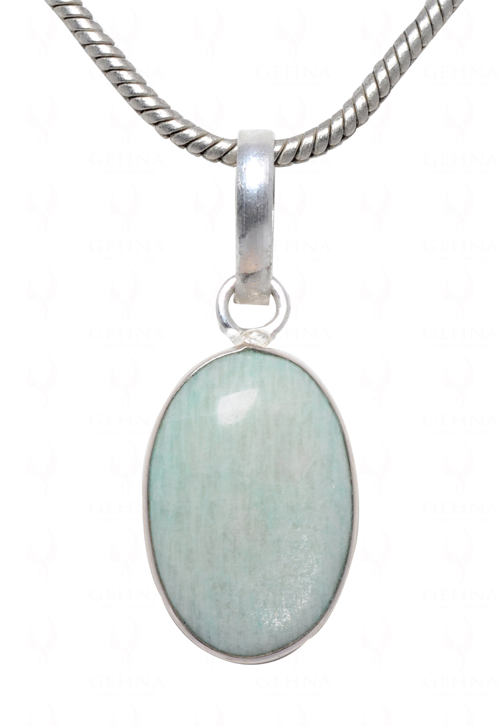 Green Aventurine Oval Shape Stone Studded Silver Plated Pendant GP4555