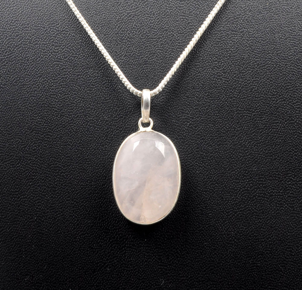Pink Chalcedony Oval Shape Stone Studded Silver Plated Pendant GP4729