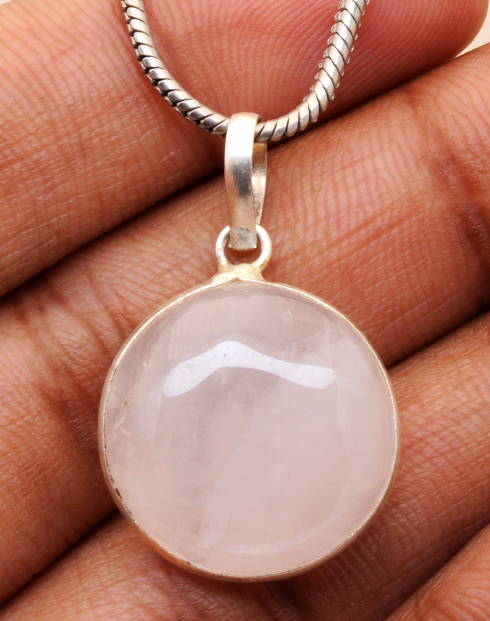 Rose Quartz Round Shape Stone Studded Silver Plated Pendant GP4731