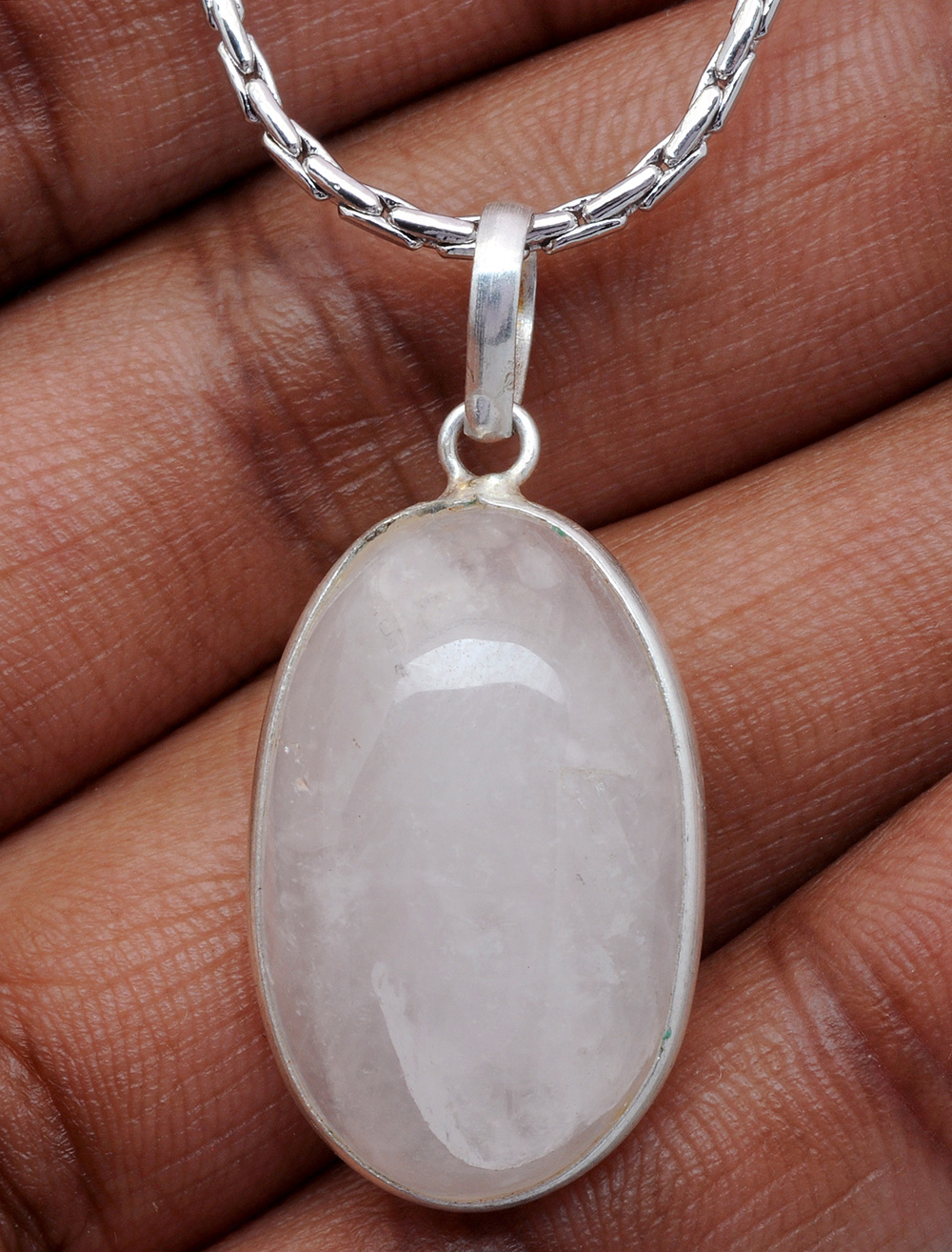 Rose Quartz Oval Shape Stone Studded Silver Plated Pendant GP4737