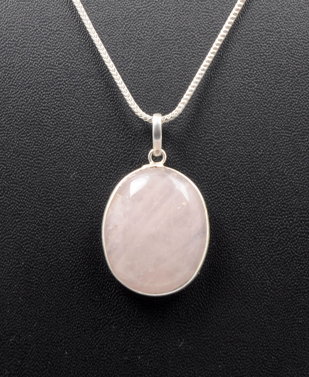 Pink Chalcedony Oval Shape Stone Studded Silver Plated Pendant GP4745