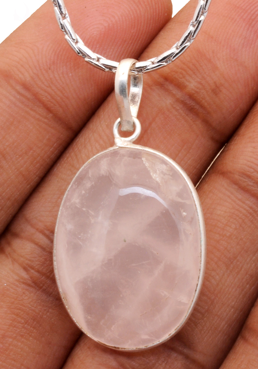 Rose Quartz Oval Shape Stone Studded Silver Plated Pendant GP4775